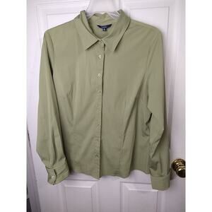Reitmans Woman XL Blouse Green Long Button Sleeve Collared Button Shirt
